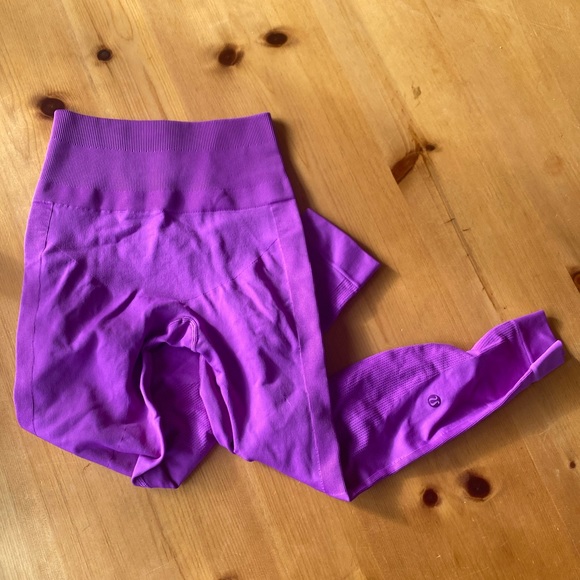 lululemon athletica Pants - NWOT Lululemon Purple Leggings Size 4